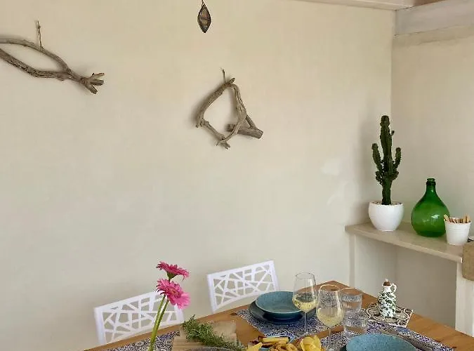 Dimora Apuliae• Dimora Di Puglia *