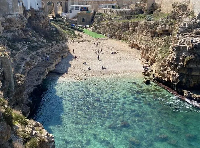 Dimora Apuliae• Dimora Di Puglia *